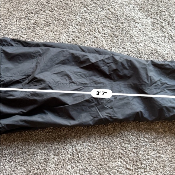 Great condition snow pants- XL - Picture 4 of 4